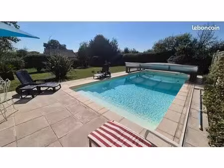 longere maison 7 pieces avec piscine