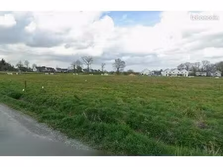 terrain 327 m² saint armel