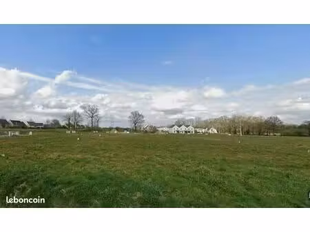 terrain 641 m² saint armel