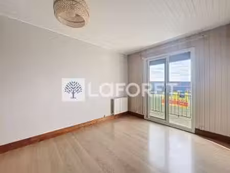 location appartement t1 à louzy (79100) : à louer t1 / 35m² louzy