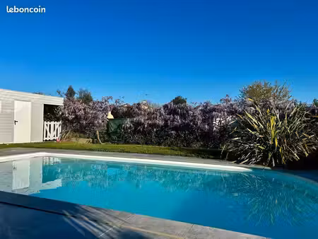 maison t5 plain pied avec piscine