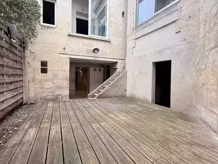 appartement 3 pièces 98 m²