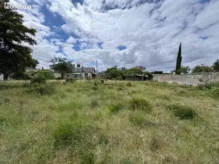 terrain 1 510 m² chinon