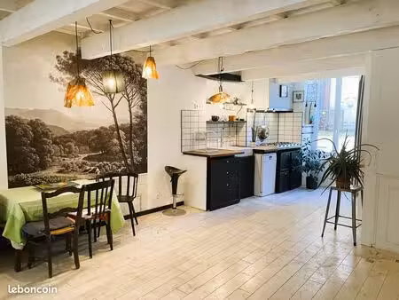 maison de village 140m2 - 90m2 cave/rue rénovée i isolation renforcée