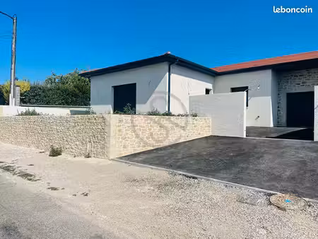 villa 4 pièces 105 m²
