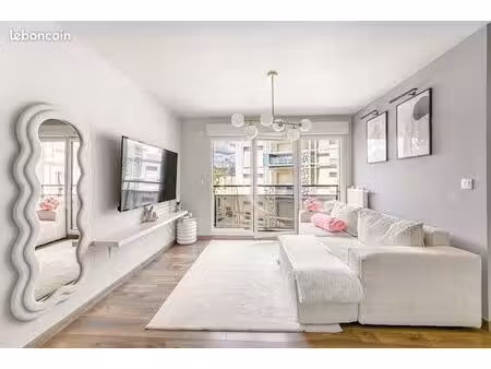 appartement 2 pièces 42 m²