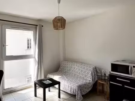 studio 1 pièce 18 m²