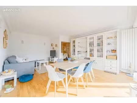 superbe appartement t4 avec balcon