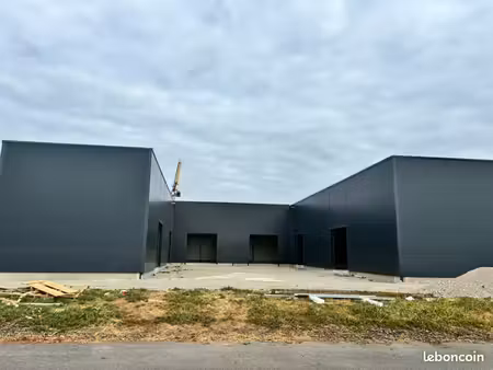bâtiment industriel