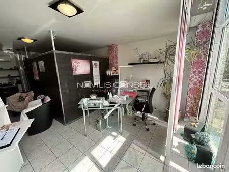 local commercial 40 m² cornebarrieu