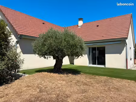 maison 105 m2 + 35m2 aménageable - terrain 915 m2