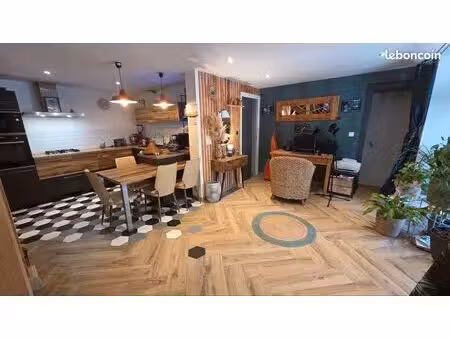 maison familiale 262 m² – 4 chambres – cour végétalisée 150 m² & terrasse