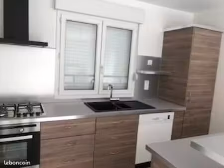maison de 95 m2 mitoyenne à foucherans