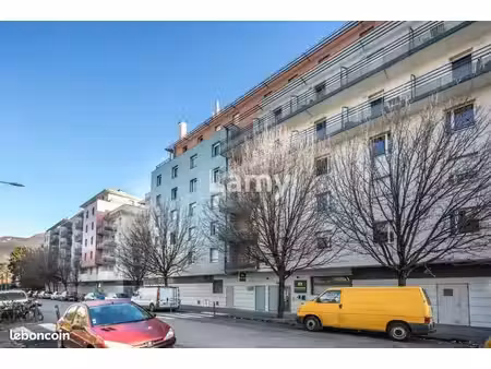 parking grenoble