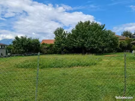 pontcharra terrain 500m² libre de constructeur