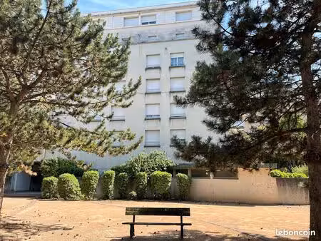 appartement t4
