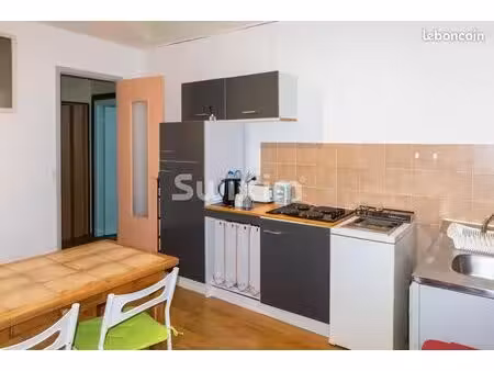 appartement 3 pièces 42 m²