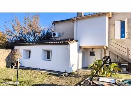 immeuble de rapport – 3 appartements – 2 garages – terrain de 1 005 m²
