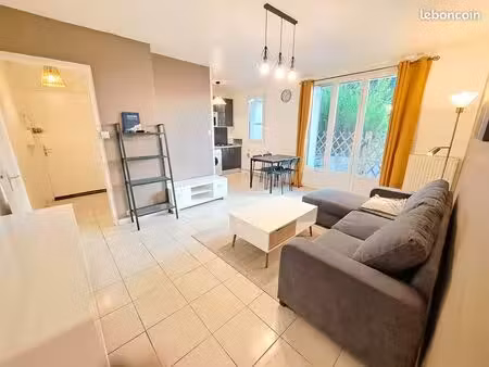 joli appartement t3 terrasse centre bld vallier