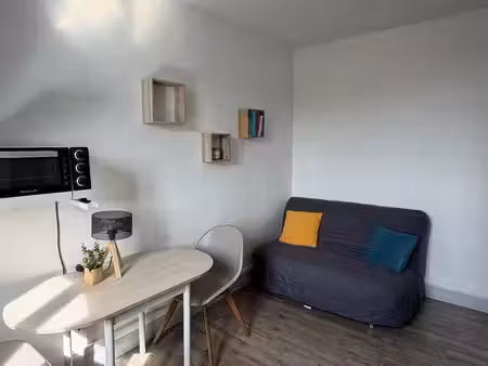 studio meublé à louer – lons-le-saunier