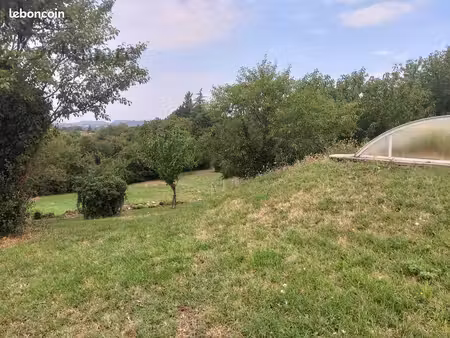 terrain 526 m² saint-alban-de-roche