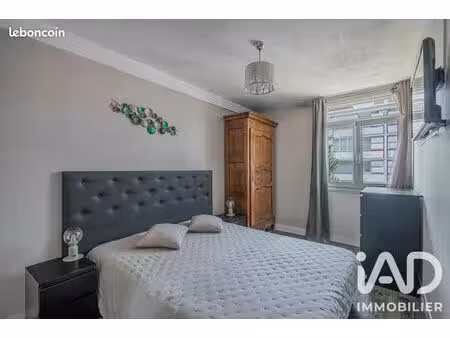 appartement 5 pièces 82 m²