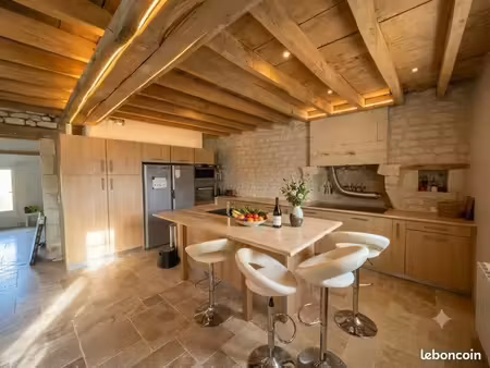 longère 7 pièces 160 m²