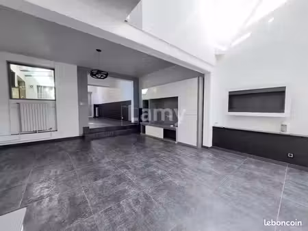 maison de ville 3 pièces 93 m²