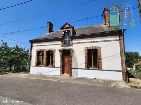 maison de ville 5 pièces 75 m²
