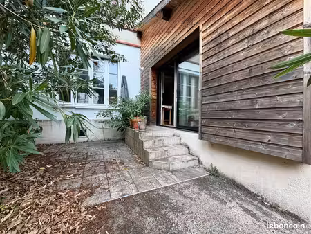 appartement 2 pièces 65 m²