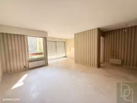 appartement 5 pièces 110 m²