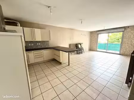 appartement 4 pièces 80 m²
