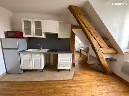 location t1bis proche centre historique et faculté