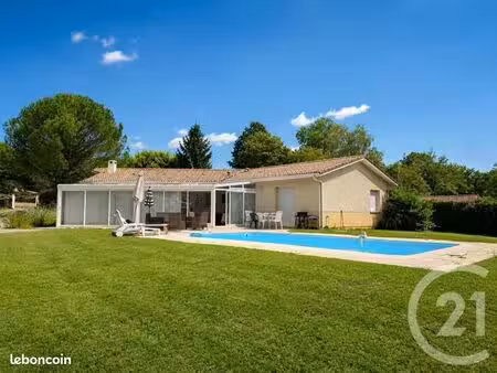 maison 5 pièces 181 m²