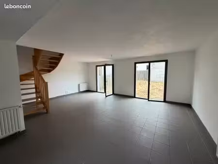 maison 81 m² reze