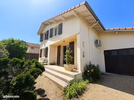 maison 5 pièces 101 m²