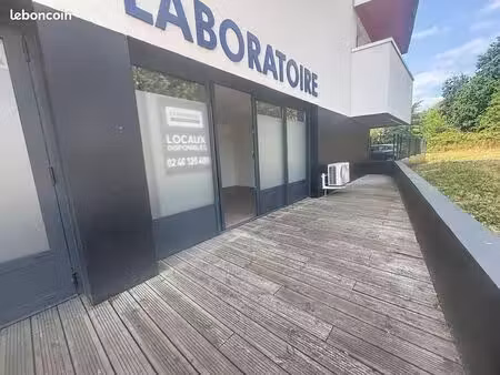 local 100 m² nantes