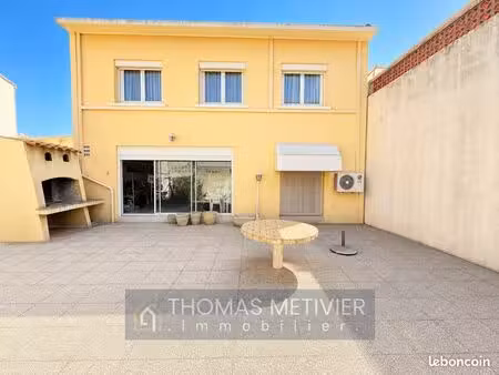 villa 4 pièces 112 m²