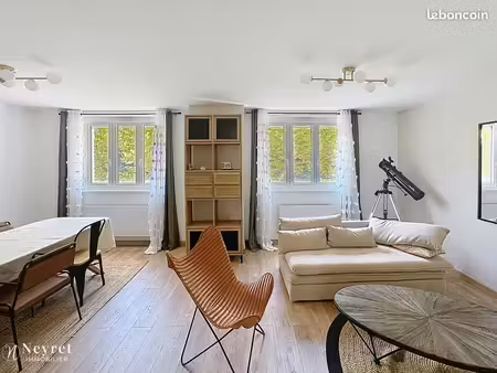 appartement 2 pièces 56 m²