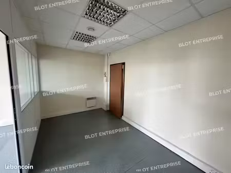 bureaux 48 m²