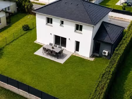 maison 6 pièces re2020 119 m2 + garage - proche gare