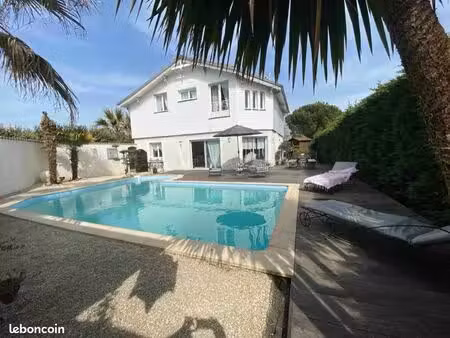 cazaux maison de 187m2+dépendance