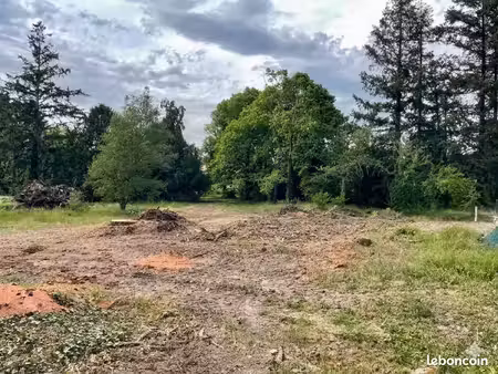 terrain 1 062 m² sainte agathe la bouteresse