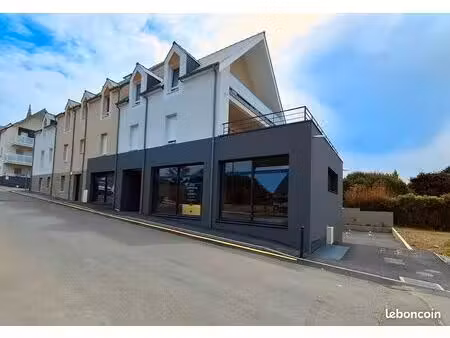 local commercial brut