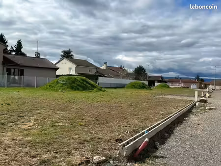 terrain à bâtir de 408 m² à andrezieux-boutheon (42)