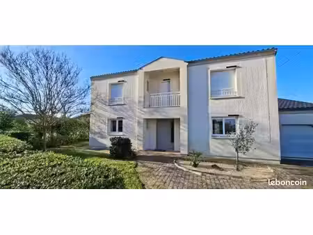 maison 7 pièces centre ville au calme