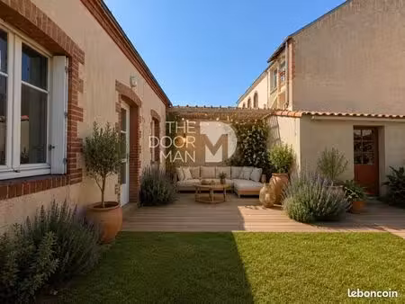 maison 2 pièces 103 m²