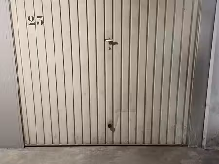 garage/box 12 m² orleans