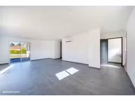 villa 4 pièces 98 m²