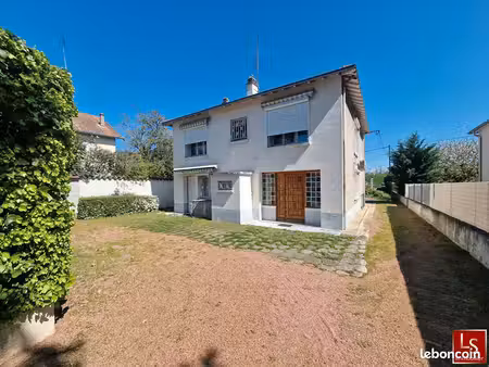 maison 5 pièces 172 m²